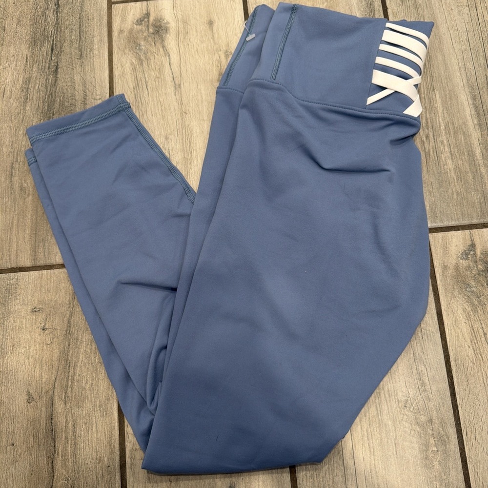 Fabletics Women's Purple Solid High-Waist Ankle Leggings Stretch‎ power hold